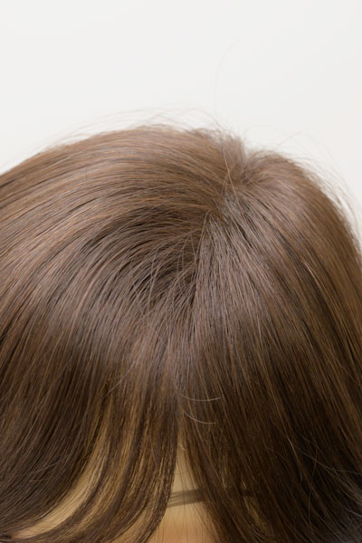 CW-HM08R 分け目部分もリアルなつくりです。